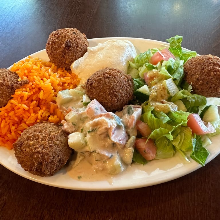 Savor Your Lunch with Us