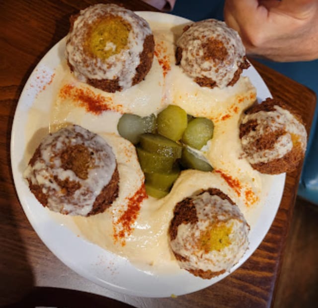 Hummus with Falafel.